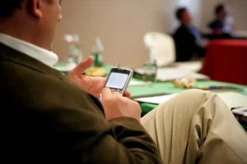 pda_in_meeting