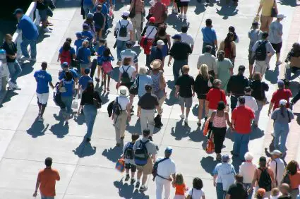 acquiring vs retaining customers