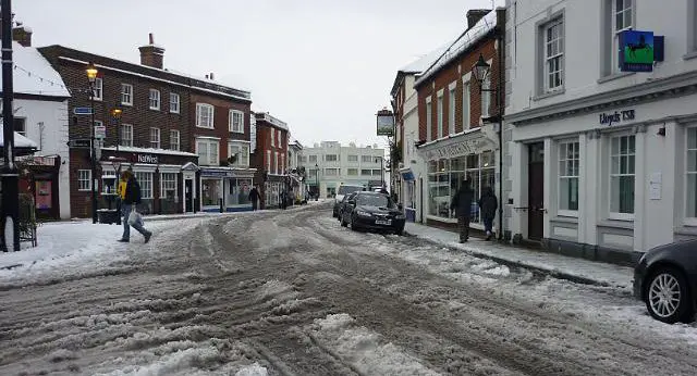snow-High-Street