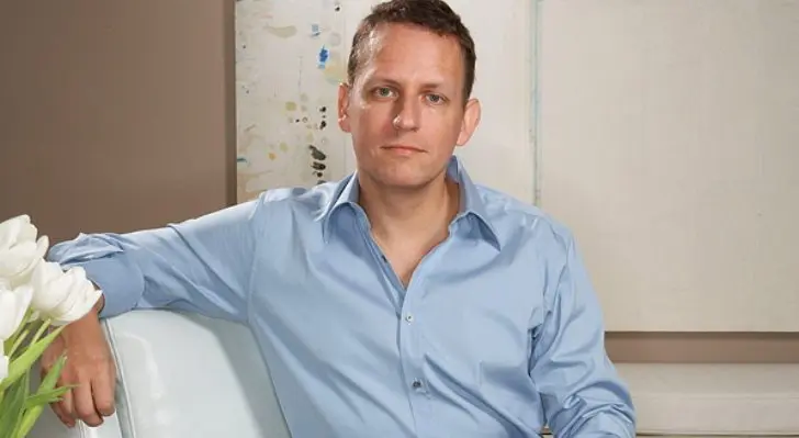 Peter-Thiel-Funds-College-Dropouts-to-Start-Companies-2