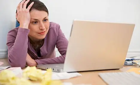 woman on laptop