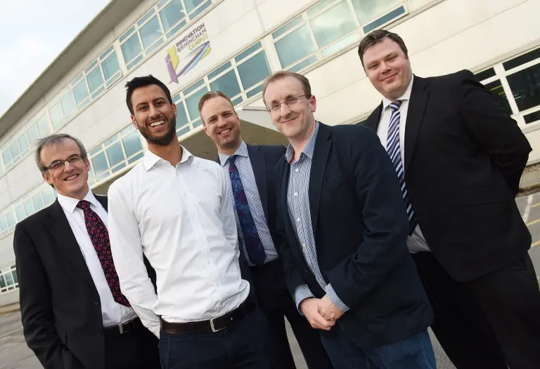(l-r) Dr David Hardman, Innovation Birmingham; Mike Bandar, Hopper; Aaro…