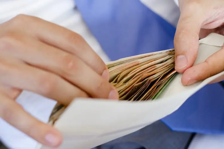 cash in envelope