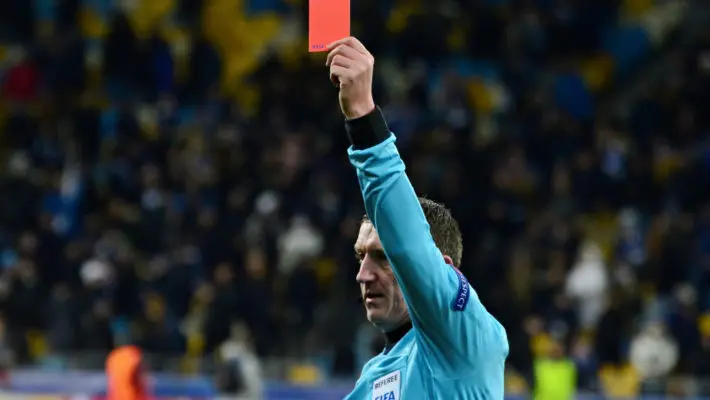 referee red card