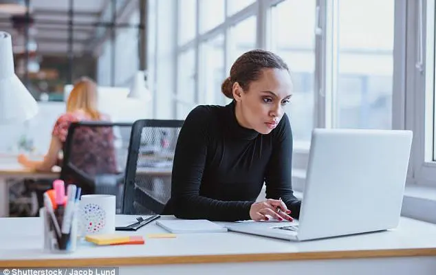 Essential ways to maintain your health when having a nine-to-five office job _1