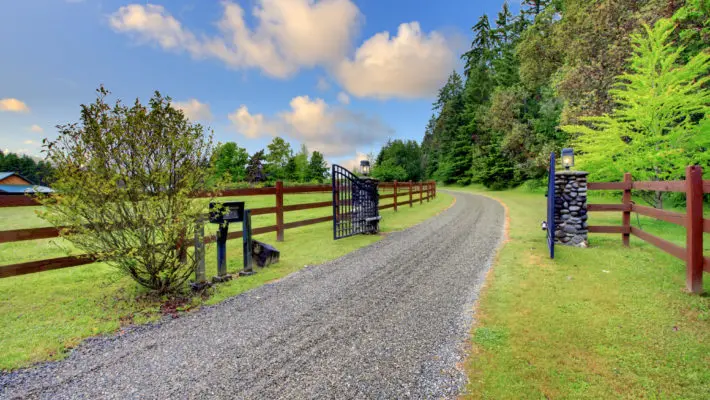 Gravel drive