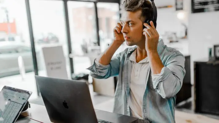 Virtual worker