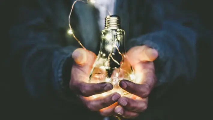 Boosting conversations for new and existing sale | The Me Agenda | Business Matters Magazine | David Armes & David Das