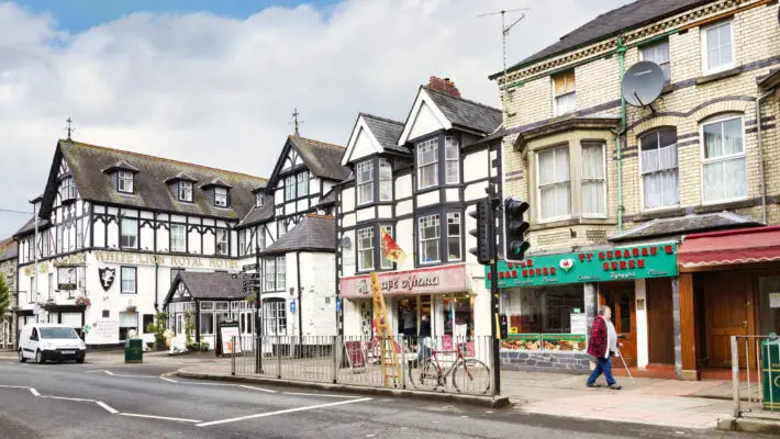Bala High Street