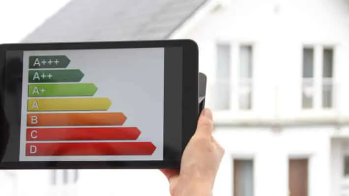 Energy,Label,On,A,Tablet,With,A,House,In,The