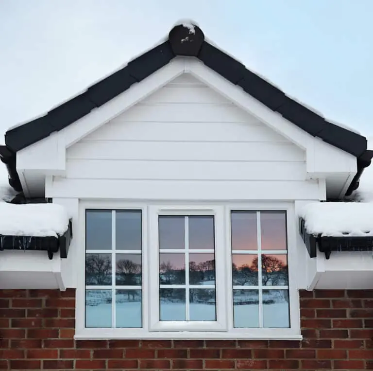 Double,Glazing,For,Winter,With,Snow,And,Icicles,Plus,Beautiful