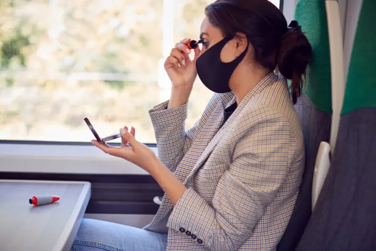 makeup on train