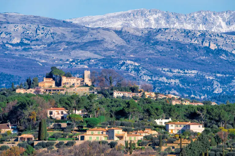 Mougins