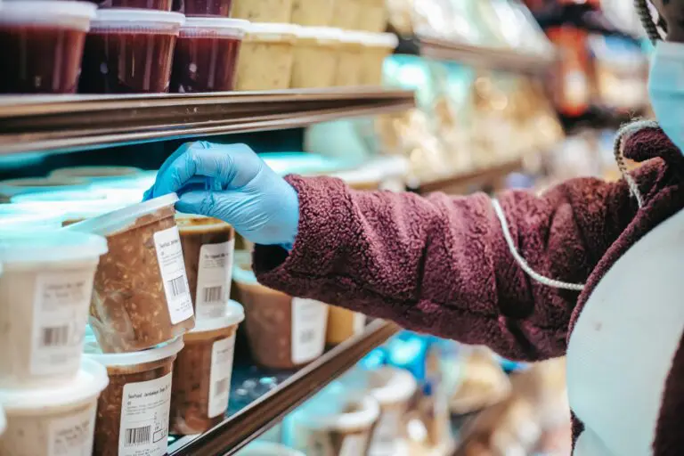 Almost a month after Natasha's Law came into effect, there have been reports that a number of businesses are still not labelling the ingredients in their products.