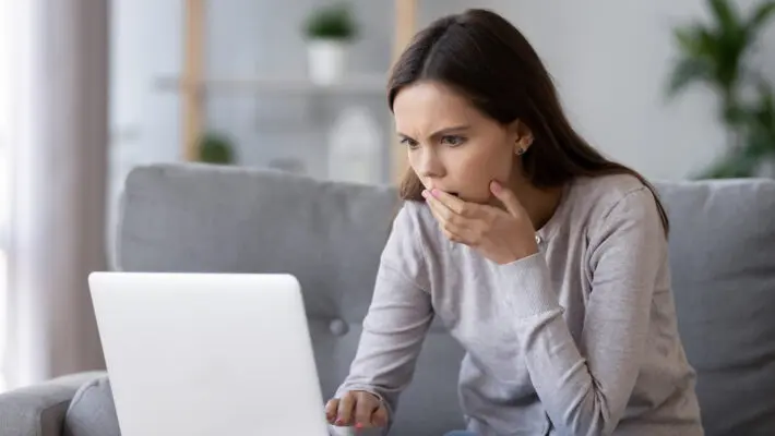 Police and banks have warned consumers to be vigilant when shopping in this week’s Black Friday sales, with a rise in scams expected to cost shoppers milions.