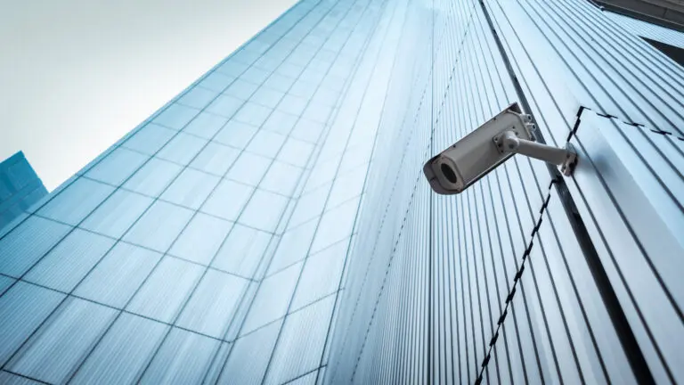Outdoor,Cctv,Security,Camera,Installed,On,The,Building,Wall,In