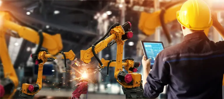 Engineer,Check,And,Control,Welding,Robotics,Automatic,Arms,Machine,In