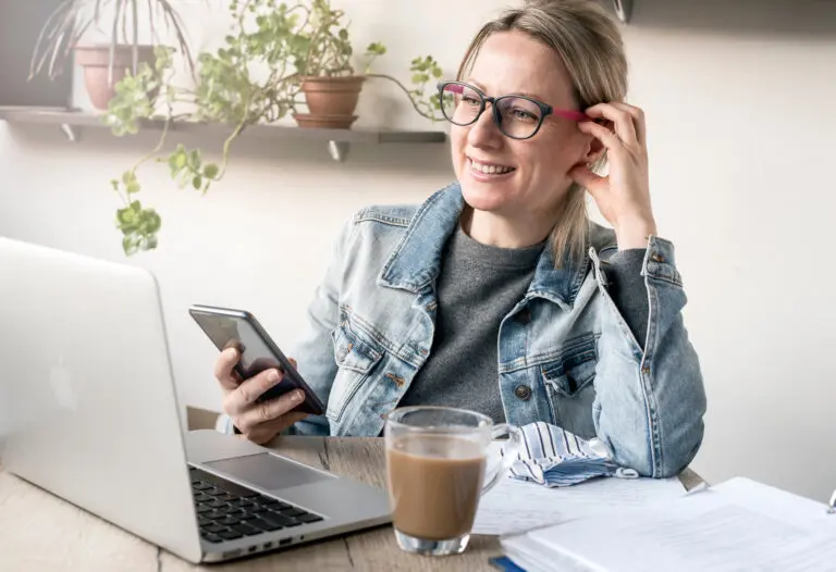Employees seeking flexible working arrangements need to have completed a minimum of 26 weeks’ service for their employers before they are legally entitled to make a request.