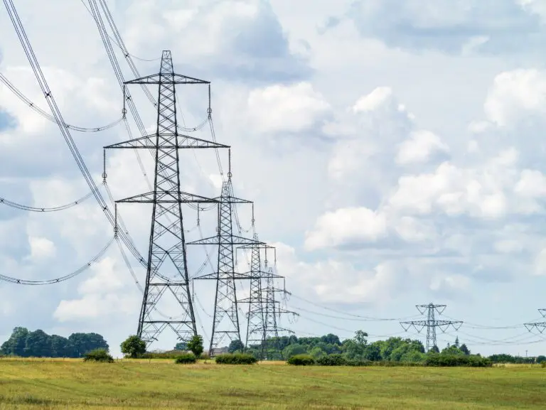 Energy bills could rise to almost £1,900 a year from April as supplier collapses, caused by a decade of regulatory failings, add to the pain of record wholesale prices, a damning report warns.