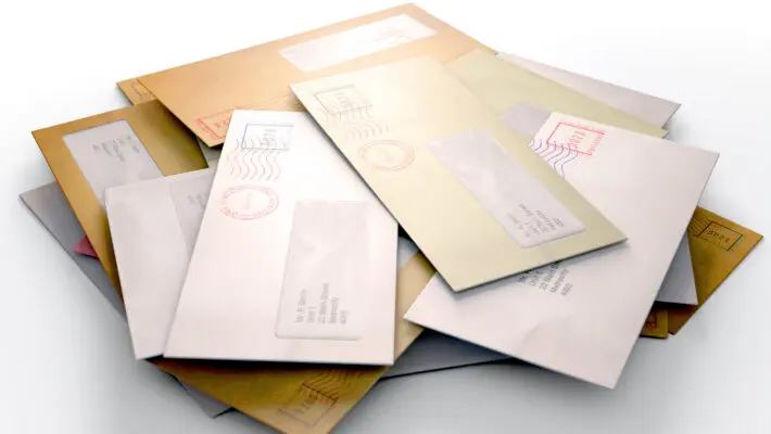 A,3d,Render,Of,A,Scattered,Stack,Of,Regular,Envelopes
