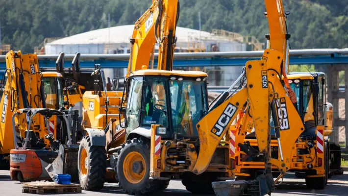 JCB adds to the stampede of businesses quitting Russia
