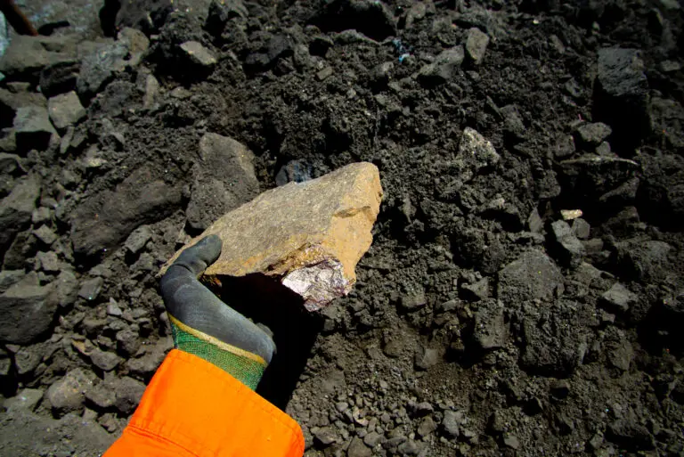 Massive,Sulfide,Nickel,Ore,Rock