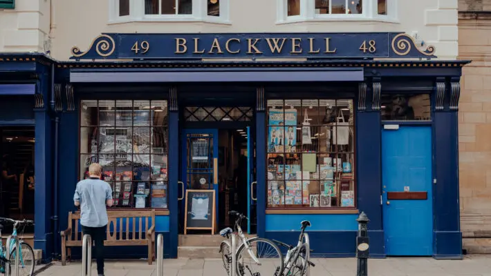 The UK’s largest book chain, Waterstones, has acquired the country’s largest independent bookseller, Blackwell’s, ending 143 years of family ownership and signalling a further concentration of the bookselling industry.