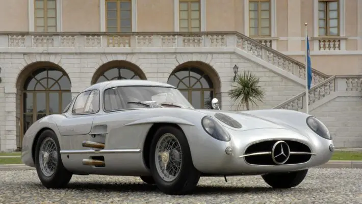A rare Mercedes-Benz racing car known as the Mona Lisa of cars has been sold by the company for a record £115 million.