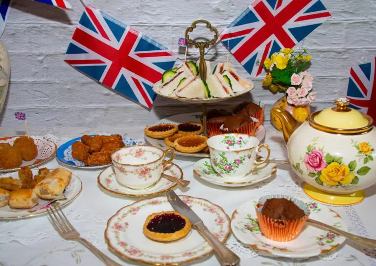 The hospitality industry is set to reap a much-needed £2 billion bonanza from the extended Jubilee bank holiday.