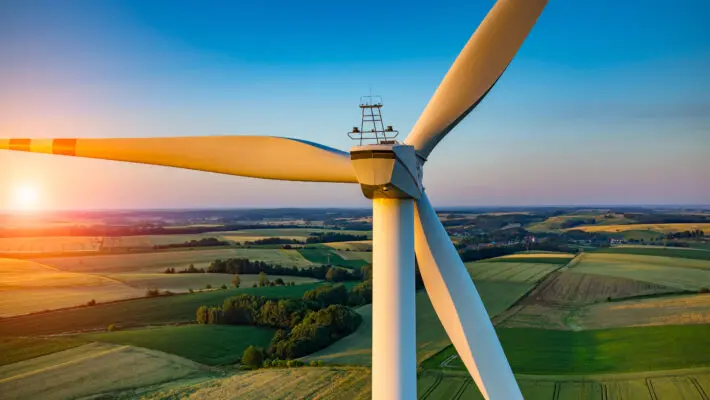 BEIS has raised alarm bells over a key report on Government’s progress to net zero, deeming it “dire”, and “catastrophic for the country and the planet” if not acted on.