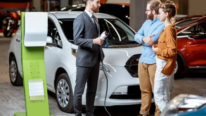 The UK government has announced it is temporarily reintroducing the Plug-in Car Grant (PiCG) due to the continuing delays in manufacturing supply chains, including the conflict in Ukraine and the global semiconductor shortage.
