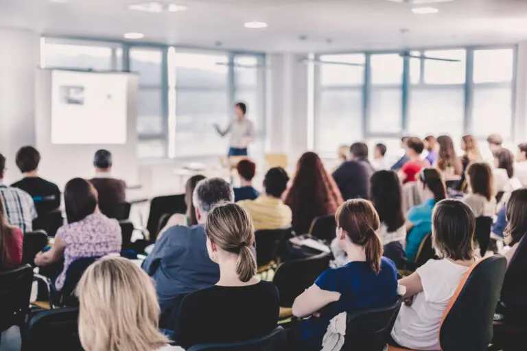 British Safety Council has re-opened its offer to SMEs and micro-sized employers to apply to attend a free 3-hour workshop to help them develop a wellbeing strategy.