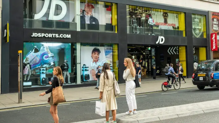 British consumers sharply cut their spending in January as the cost of living crisis damaged household finances, retailers have warned, amid growing concern over the impact of high inflation on the economy.