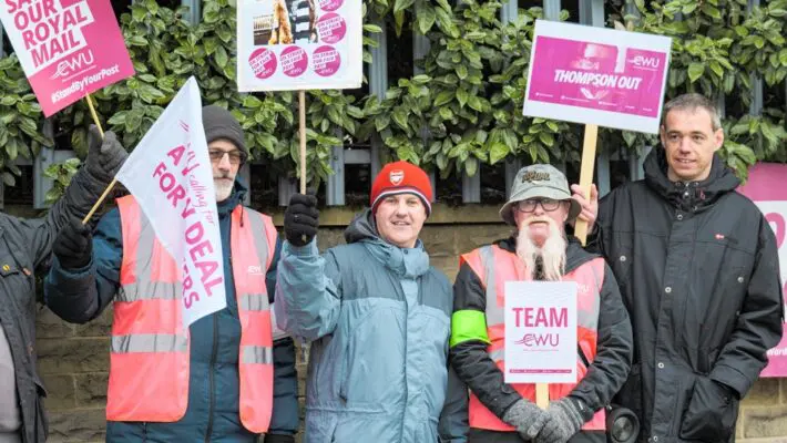 About 115,000 postal workers at Royal Mail are to stage a 24-hour strike on 16 February in their continuing dispute with management over pay and conditions.