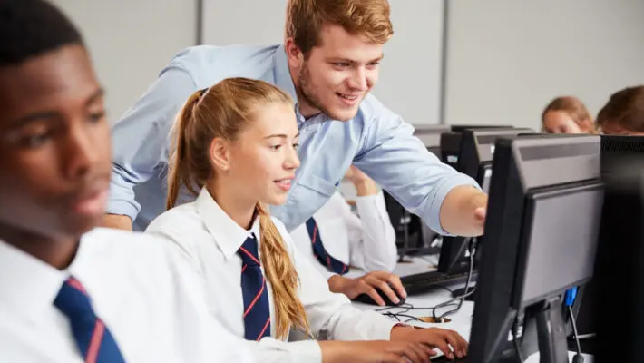 Social media entrepreneur Ryan Williams has penned an open letter to the Prime Minister, urging him and his government to overhaul A-Level business studies in the national curriculum.