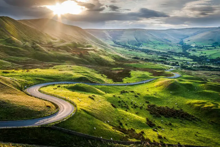 Today’s government announcements on energy security and climate change are inadequate and risk failing to meet UK climate targets, says Friends of the Earth.