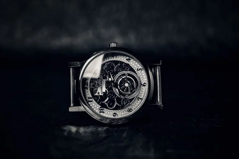 High-end watches are more than just a fashion statement or a way to tell time – they’re also an investment.