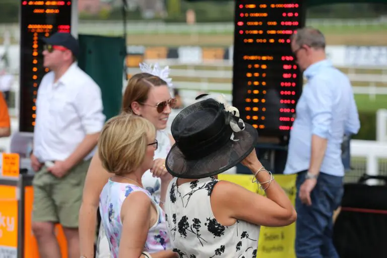 Ladies,Look,At,The,Odds,And,Visit,The,Bookmaker,Pitches