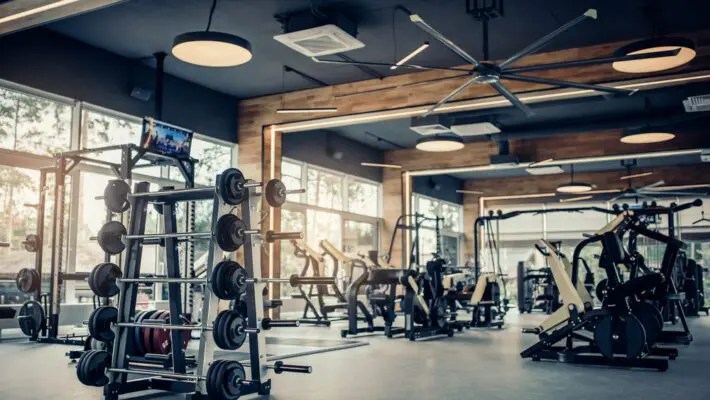 This article aims to highlight that the UK fitness industry is growing despite the economic downturn. Why this is important and how this can help.