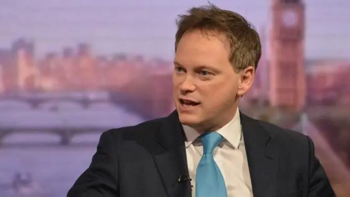 The government must do more to unlock private investment for green projects or risk missing its decarbonisation targets, according to a new report from a committee of MPs.