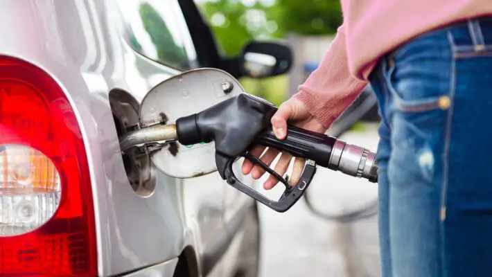 UK petrol prices rise above 150p a litre for first time since January