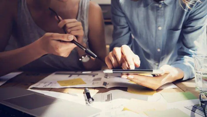The vast majority of employees believe they would benefit from financial education and guidance from their employers, but only a third have access to it, according to new data.