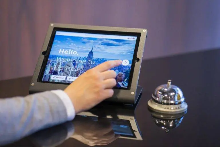 Are you looking to upgrade your hotel experience and leave guests in awe? Whether it's for a romantic getaway, family vacation, or business trip - you can make sure each stay is luxurious.