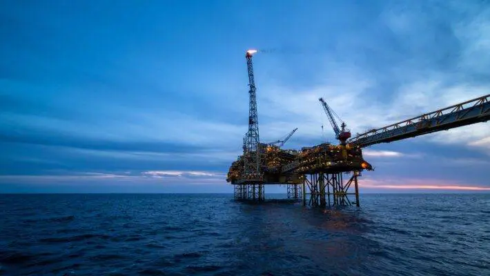 UK oil and gas companies need to do more if they are to meet an official target of halving their emissions from fossil fuel extraction by the end of the decade, the North Sea regulator has warned.