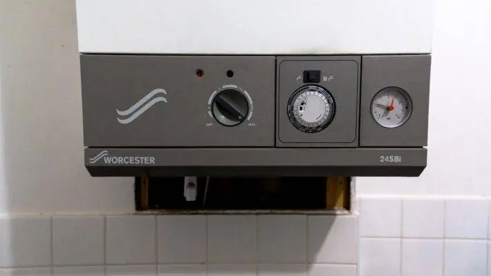 The competition watchdog is to investigate boiler brand Worcester Bosch over whether it misled shoppers with confusing or inaccurate green claims.