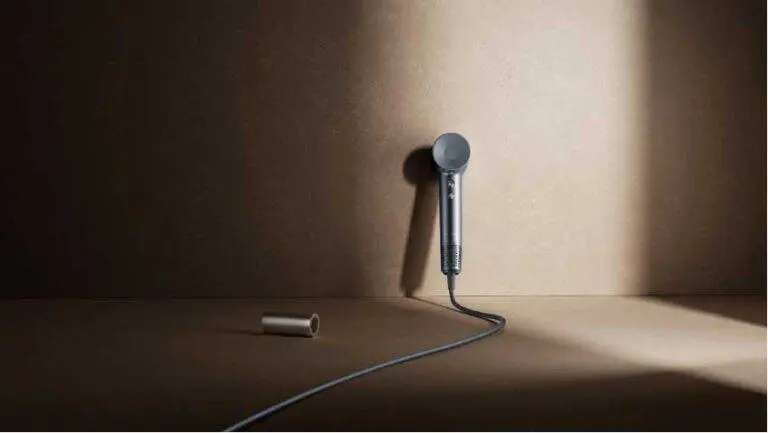 In this present reality where there isn't a moment to spare, the Laifen Hair Dryer has arisen as a distinct advantage, upsetting the manner in which individuals dry their hair.
