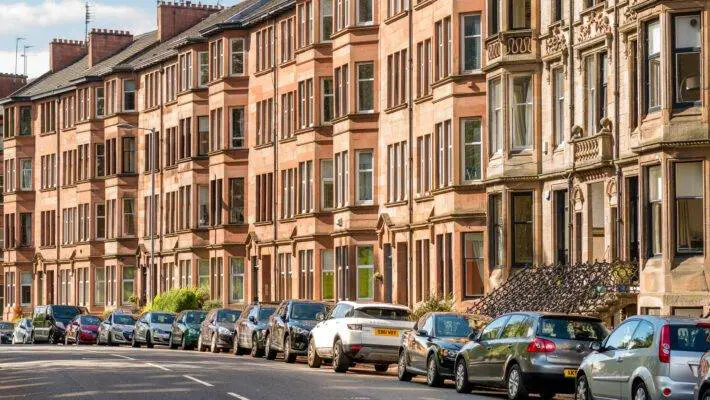 Are you ready to embark on the exciting adventure of finding a flat in Glasgow? Look no further because this article is your ultimate guide to flat hunting in this vibrant Scottish city.