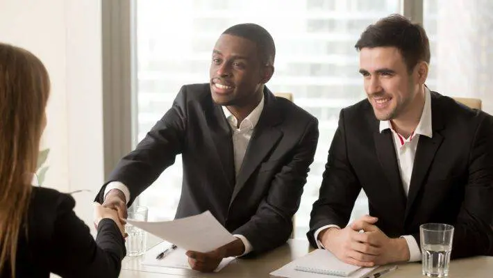 UK recruiters have warned the Bank of England of a dip in permanent hiring across UK businesses as organisations grapple with ongoing economic turbulence, according to a new report.