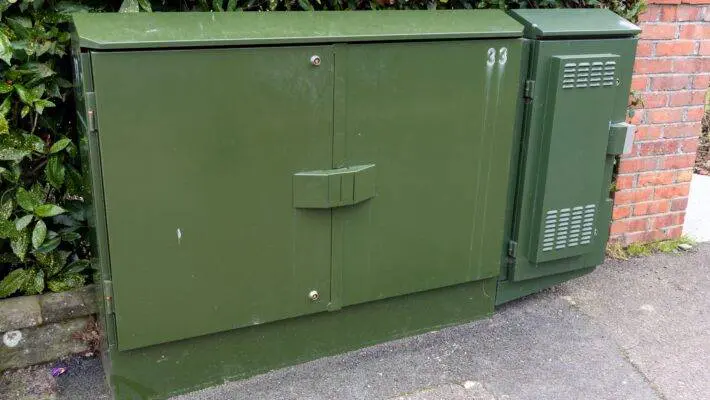 Thousands of green street cabinets are set to be turned into electric car charging points to tackle the chronic shortage, BT has announced. Despite nearly a million electric cars now on UK roads, there are still only 55,000 on-street charging points available. To create more, BT said it planned to retrofit up to 60,000 street boxes that currently contain broadband and phone cables for nearby homes.