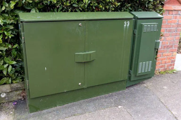 Thousands of green street cabinets are set to be turned into electric car charging points to tackle the chronic shortage, BT has announced. Despite nearly a million electric cars now on UK roads, there are still only 55,000 on-street charging points available. To create more, BT said it planned to retrofit up to 60,000 street boxes that currently contain broadband and phone cables for nearby homes.